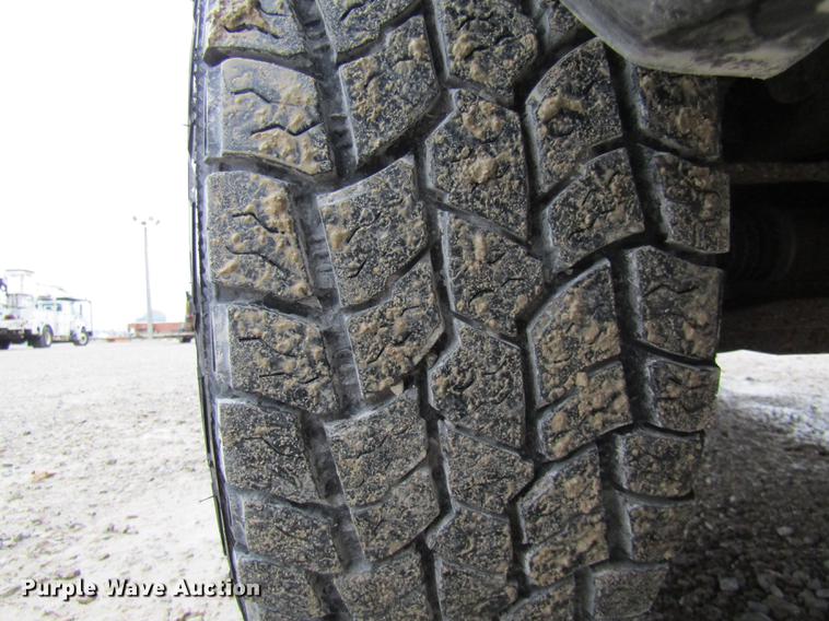 image for item DE5958 2003 Dodge Ram 1500 SLT Quad Cab pickup truck