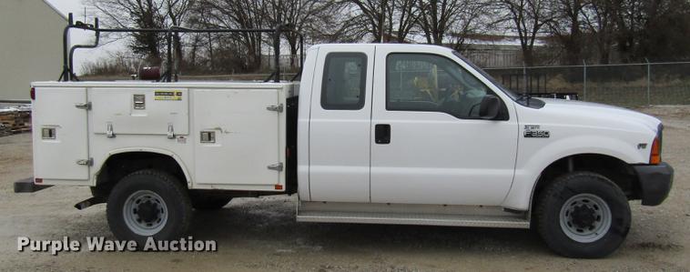 image for item DE5959 1999 Ford F350 Super Duty XL SuperCab utility bed pickup truck