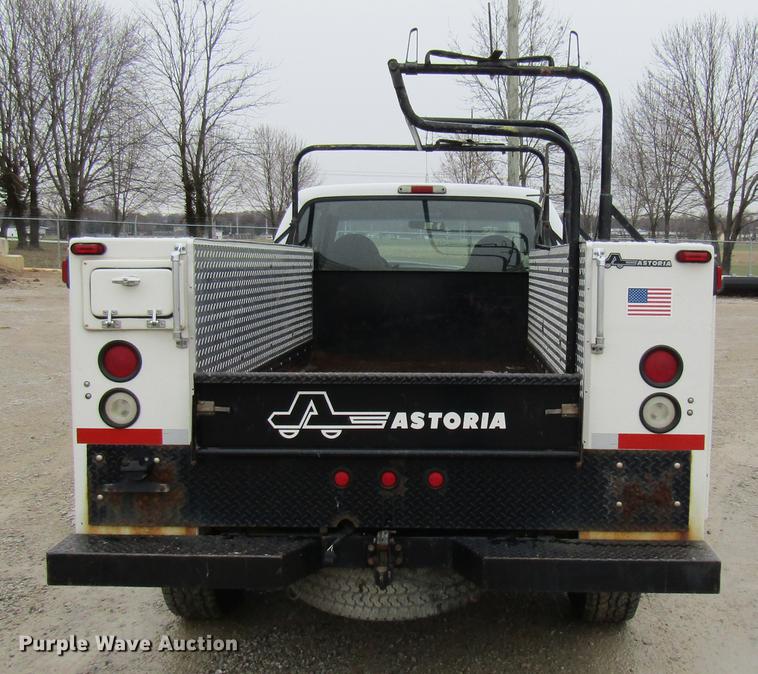 image for item DE5959 1999 Ford F350 Super Duty XL SuperCab utility bed pickup truck