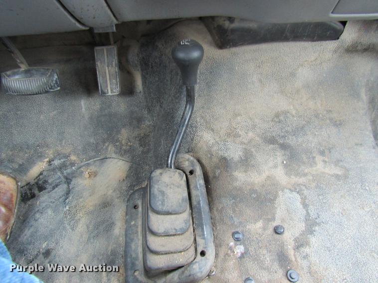 image for item DE5959 1999 Ford F350 Super Duty XL SuperCab utility bed pickup truck