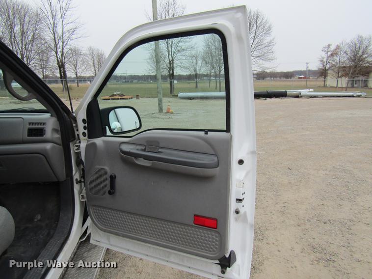 image for item DE5959 1999 Ford F350 Super Duty XL SuperCab utility bed pickup truck