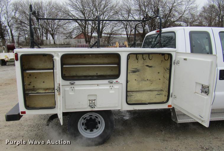 image for item DE5959 1999 Ford F350 Super Duty XL SuperCab utility bed pickup truck