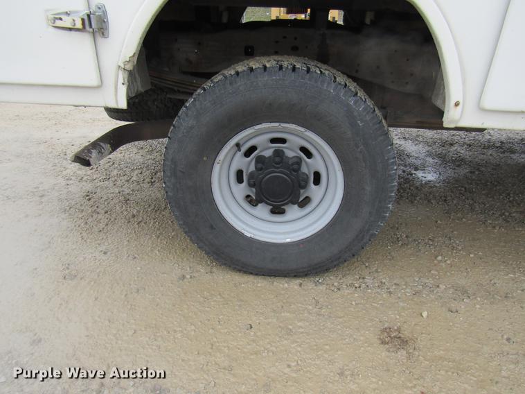 image for item DE5959 1999 Ford F350 Super Duty XL SuperCab utility bed pickup truck