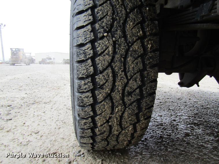 image for item DE5959 1999 Ford F350 Super Duty XL SuperCab utility bed pickup truck