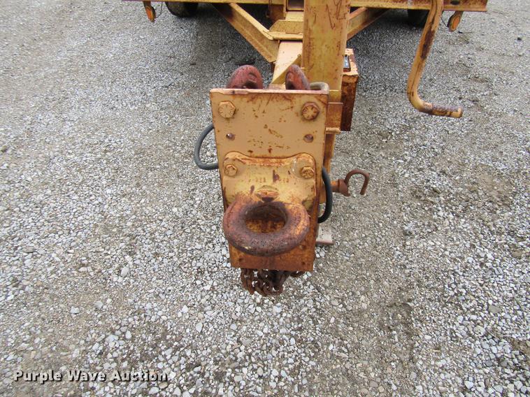 image for item DE5961 1990 Butler tilt deck equipment trailer