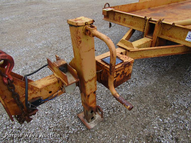 image for item DE5961 1990 Butler tilt deck equipment trailer