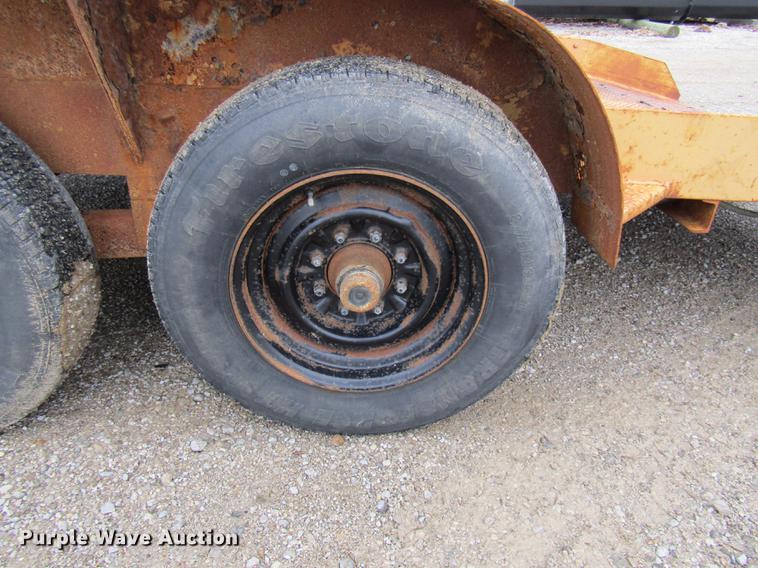 image for item DE5961 1990 Butler tilt deck equipment trailer