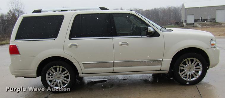 image for item DE5962 2008 Lincoln Navigator SUV