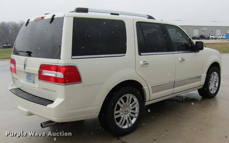 image for item DE5962 2008 Lincoln Navigator SUV