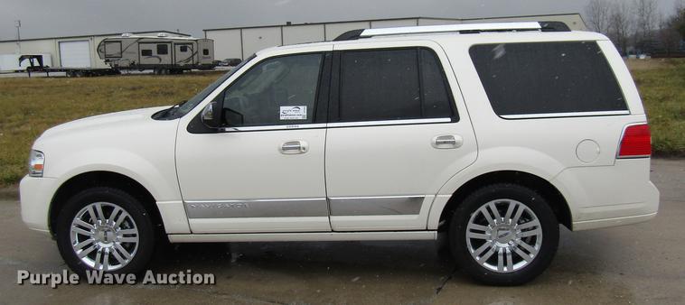 image for item DE5962 2008 Lincoln Navigator SUV
