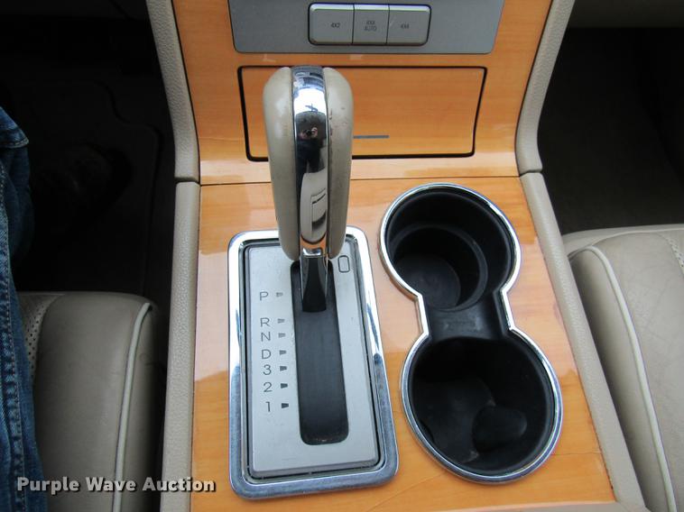 image for item DE5962 2008 Lincoln Navigator SUV