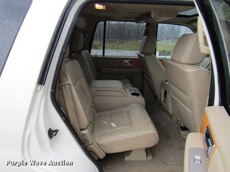 image for item DE5962 2008 Lincoln Navigator SUV