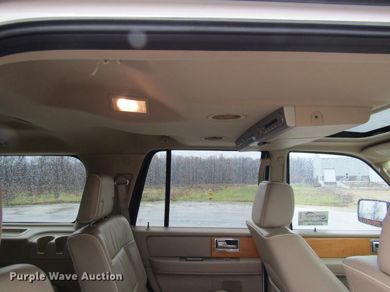 image for item DE5962 2008 Lincoln Navigator SUV