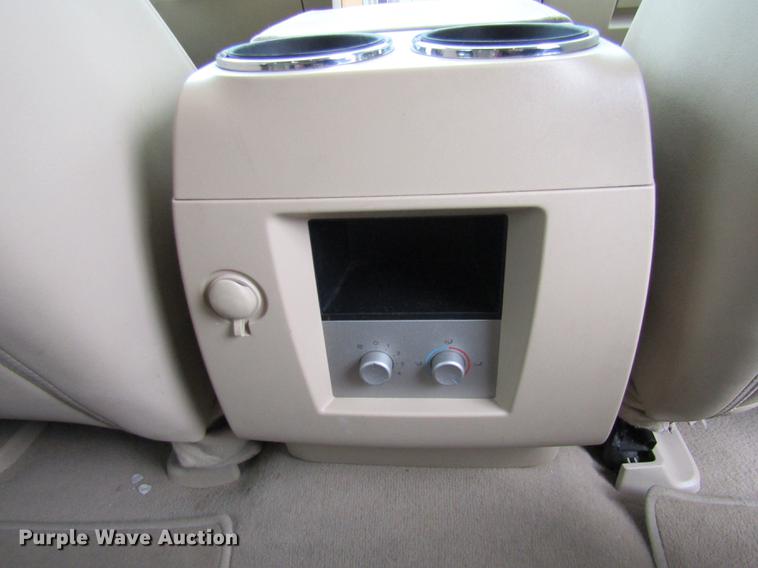 image for item DE5962 2008 Lincoln Navigator SUV