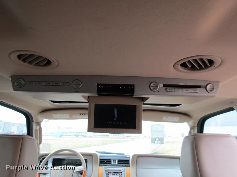 image for item DE5962 2008 Lincoln Navigator SUV