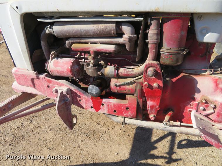 image for item DE6552 Ford 961 Powermaster tractor