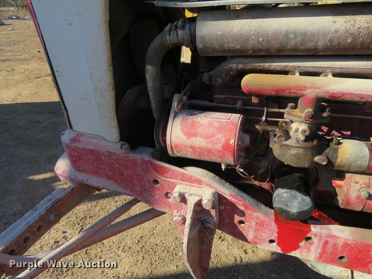 image for item DE6552 Ford 961 Powermaster tractor