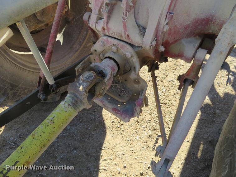 image for item DE6552 Ford 961 Powermaster tractor