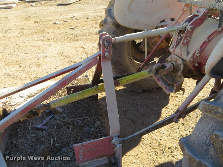 image for item DE6552 Ford 961 Powermaster tractor