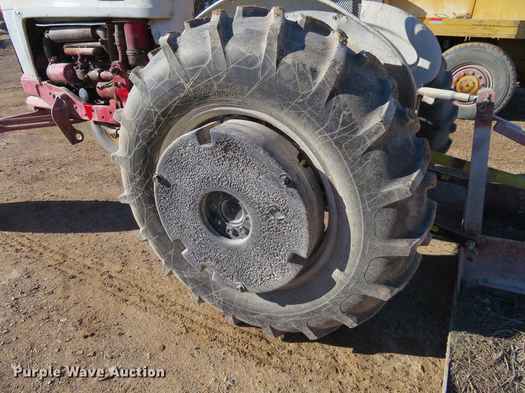 image for item DE6552 Ford 961 Powermaster tractor