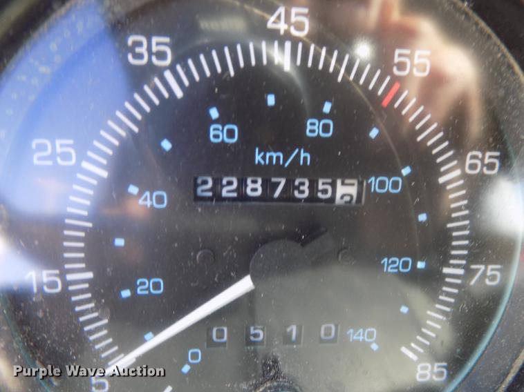 image for item DE7550 2007 Sterling SC8000 shredder box truck