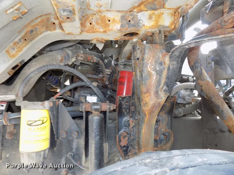 image for item DE7550 2007 Sterling SC8000 shredder box truck