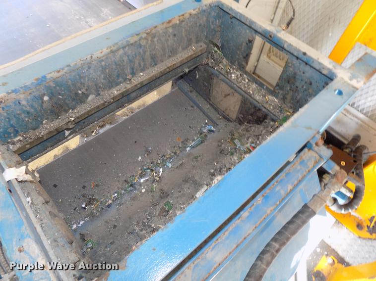 image for item DE7550 2007 Sterling SC8000 shredder box truck