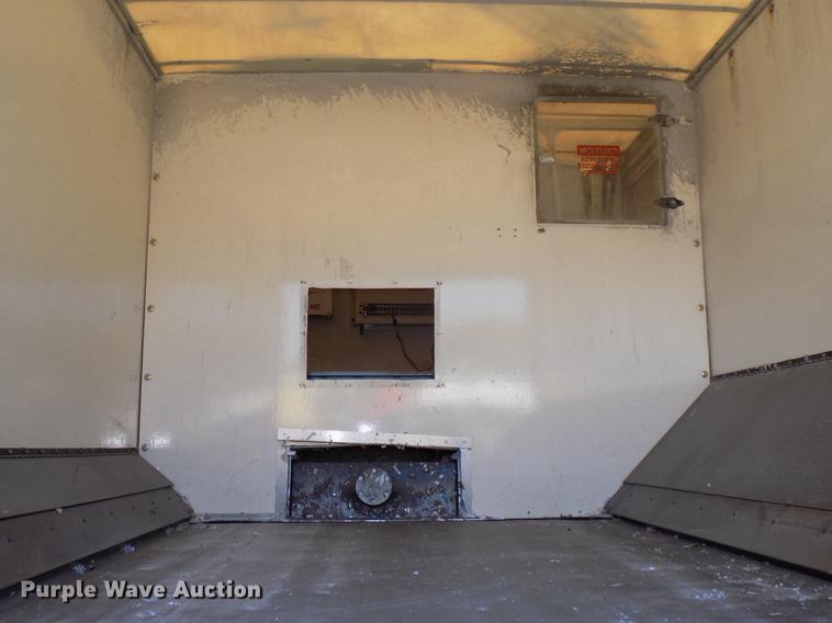 image for item DE7550 2007 Sterling SC8000 shredder box truck