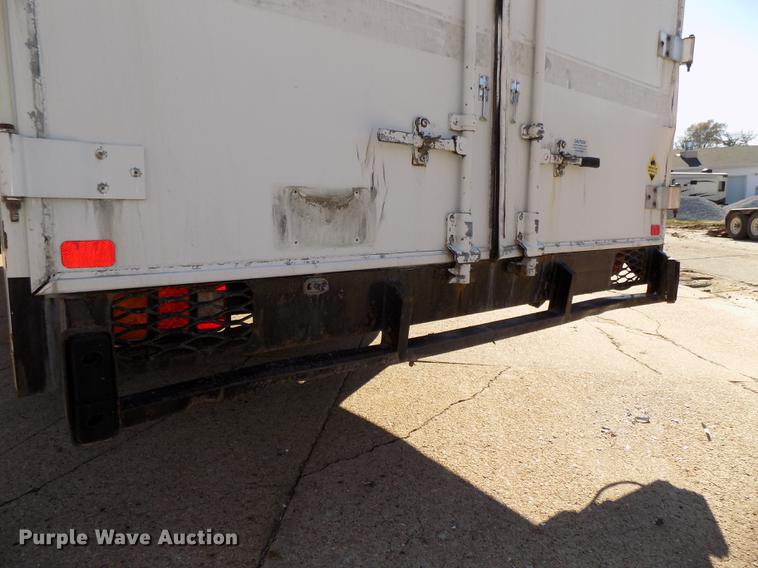 image for item DE7550 2007 Sterling SC8000 shredder box truck