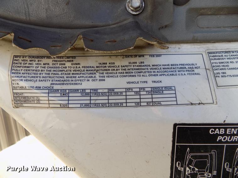 image for item DE7550 2007 Sterling SC8000 shredder box truck