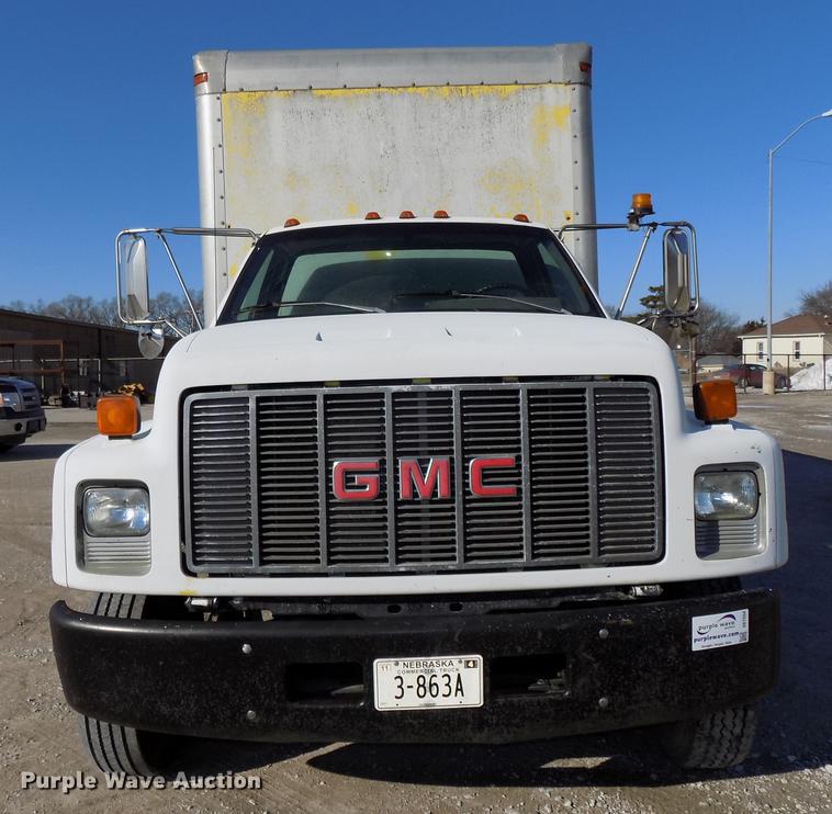 1993 GMC TopKick C5500 Lo Pro box truck in Beatrice, NE Item DE7554