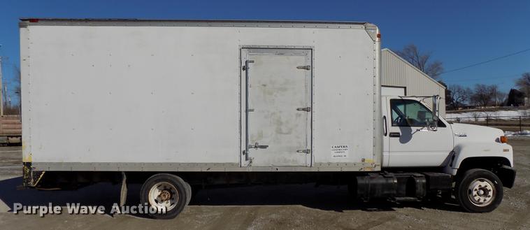 image for item DE7554 1993 GMC TopKick C5500 Lo Pro box truck