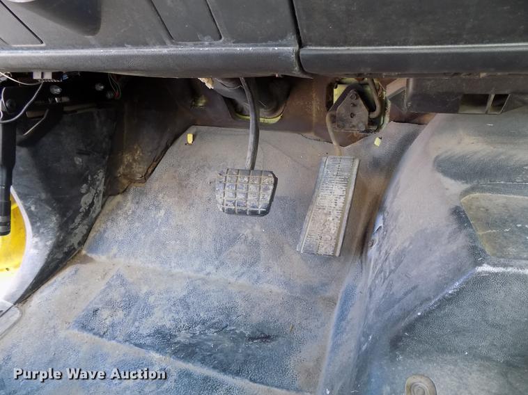 image for item DE7554 1993 GMC TopKick C5500 Lo Pro box truck