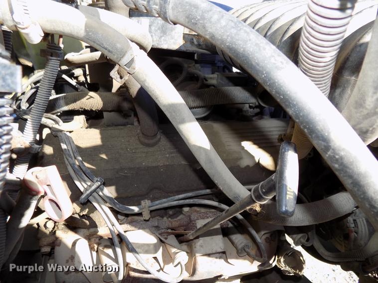 image for item DE7554 1993 GMC TopKick C5500 Lo Pro box truck