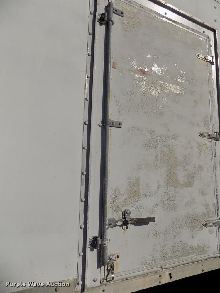 image for item DE7554 1993 GMC TopKick C5500 Lo Pro box truck