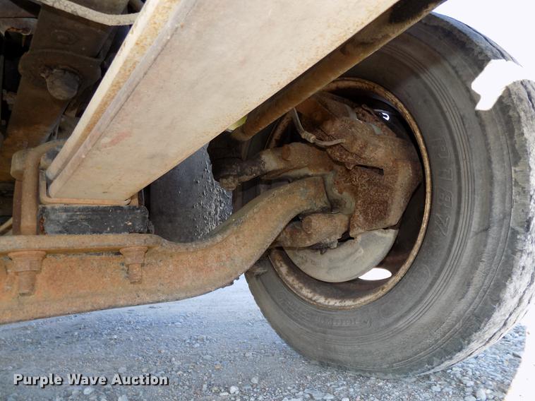 image for item DE7554 1993 GMC TopKick C5500 Lo Pro box truck