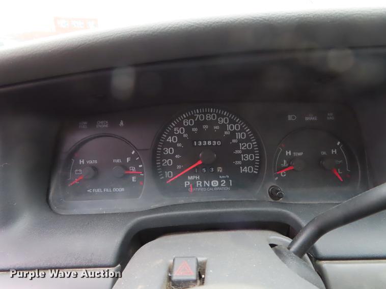 image for item DF1293 2004 Ford Crown Victoria Police Interceptor