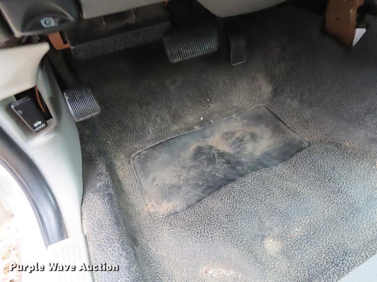 image for item DF1293 2004 Ford Crown Victoria Police Interceptor