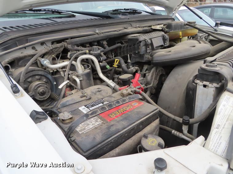 image for item DF1294 2007 Ford F250 Super Duty utility bed pickup truck