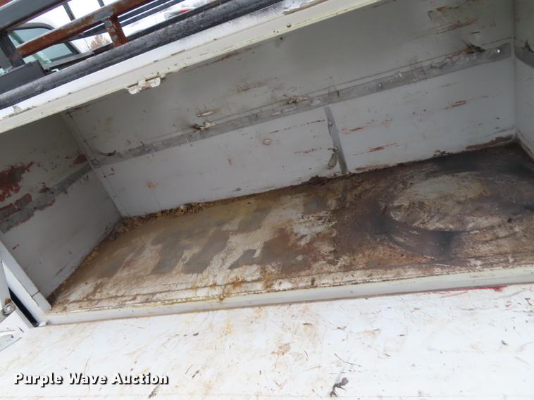 image for item DF1294 2007 Ford F250 Super Duty utility bed pickup truck