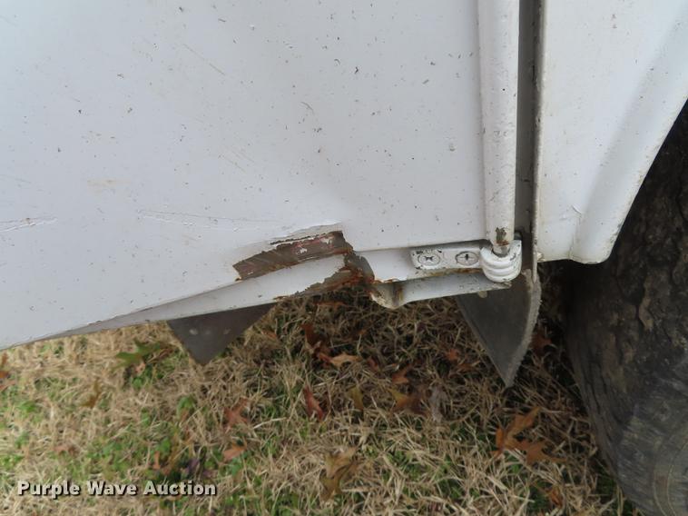 image for item DF1294 2007 Ford F250 Super Duty utility bed pickup truck