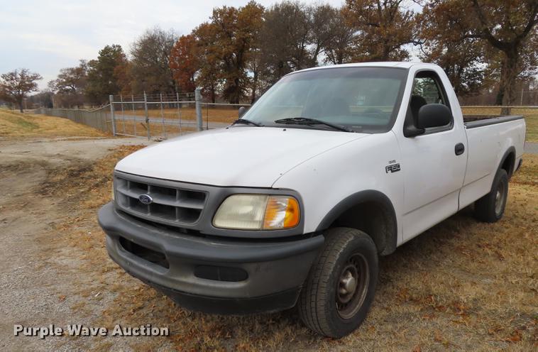 image for item DF1295 1998 Ford F150 pickup truck