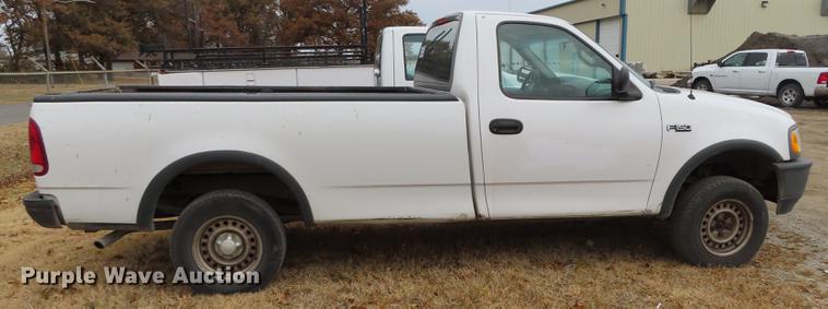 image for item DF1295 1998 Ford F150 pickup truck