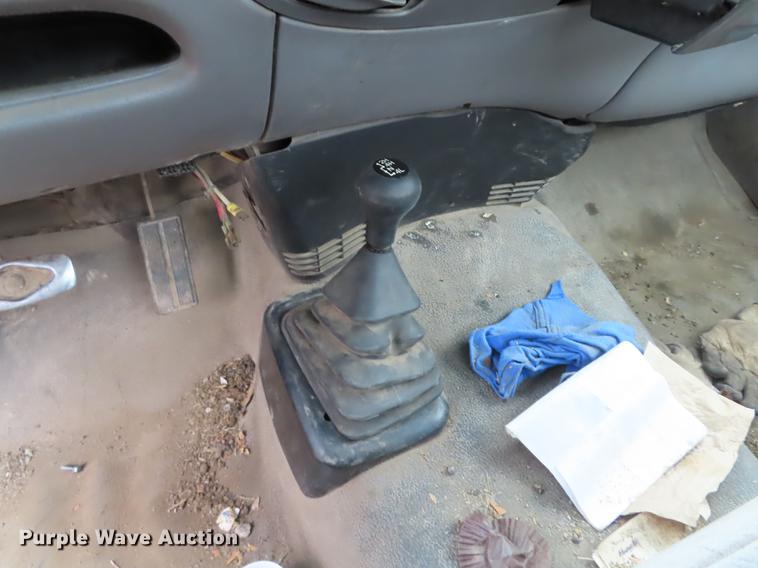 image for item DF1295 1998 Ford F150 pickup truck