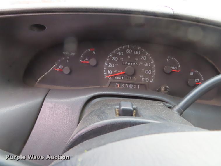 image for item DF1295 1998 Ford F150 pickup truck