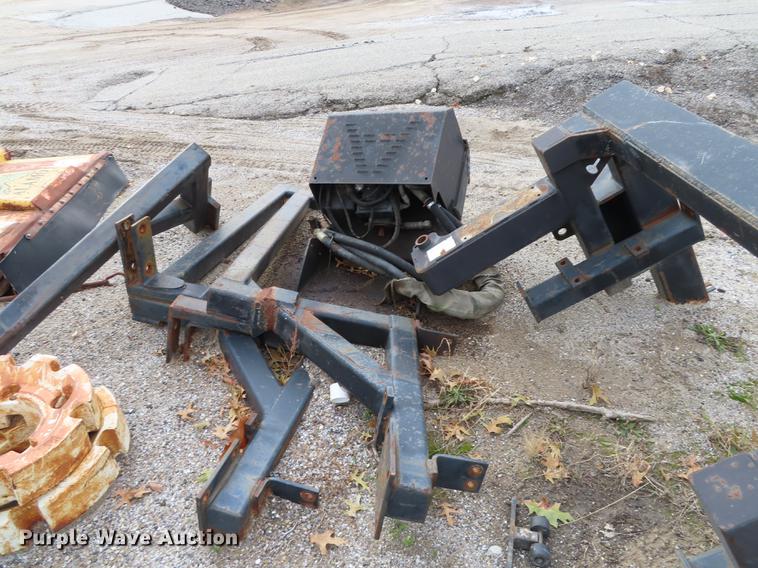 image for item DF1302 Alamo Machette side boom rotary mower