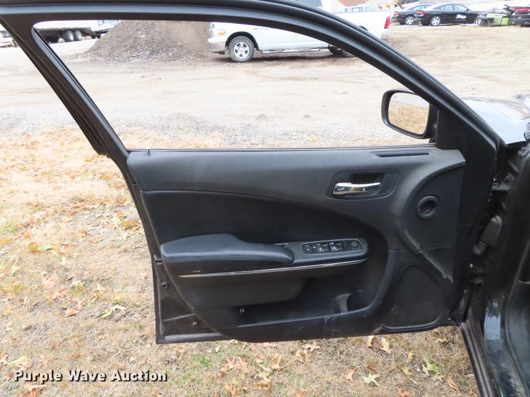 image for item DF1304 2014 Dodge Charger Police