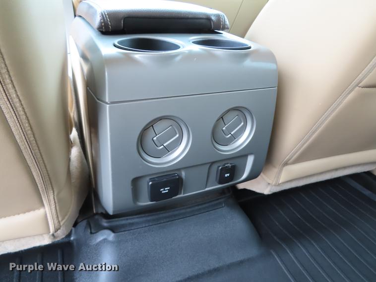 image for item DF1305 2011 Ford F150 SuperCrew pickup truck