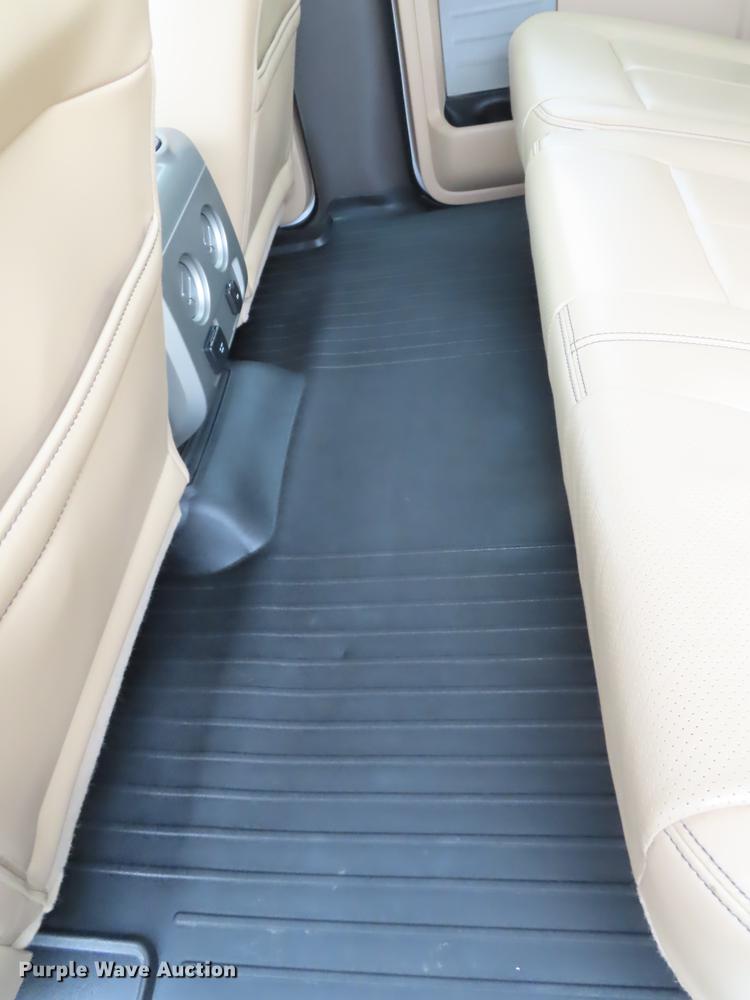 image for item DF1305 2011 Ford F150 SuperCrew pickup truck