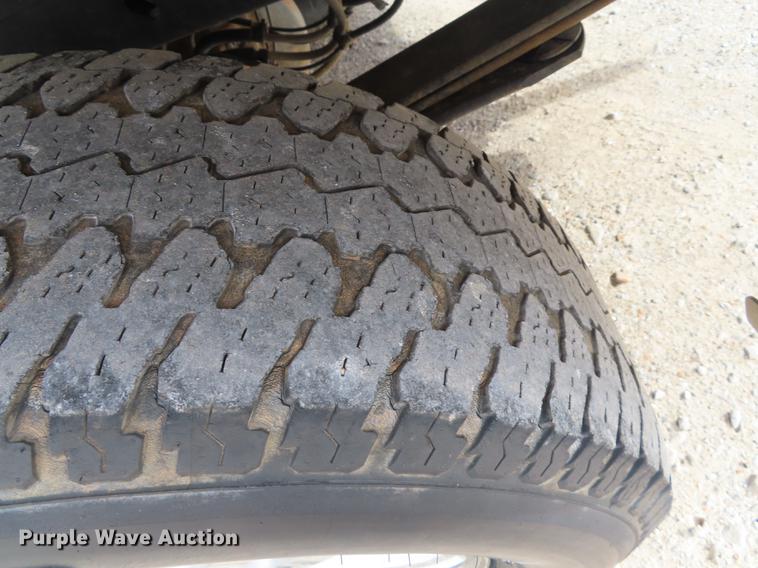 image for item DF1305 2011 Ford F150 SuperCrew pickup truck